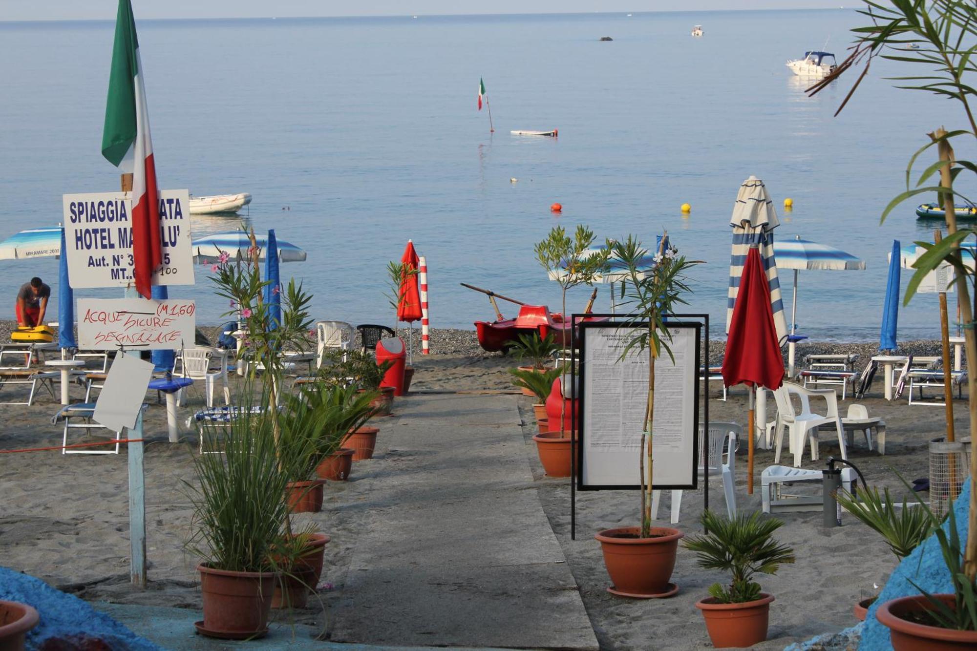 Hotel Ristorante Mareblu Amantea Bagian luar foto