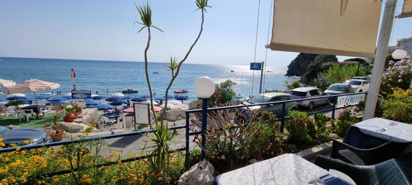 Hotel Ristorante Mareblu Amantea Bagian luar foto