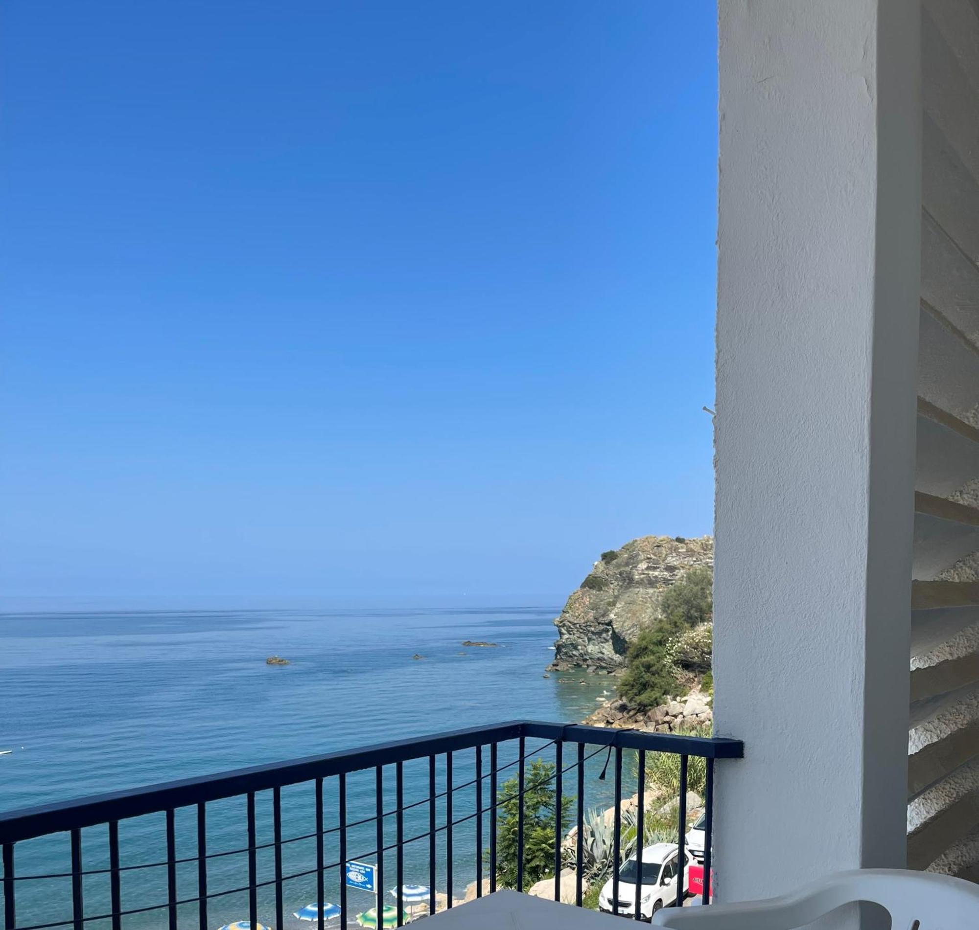 Hotel Ristorante Mareblu Amantea Bagian luar foto